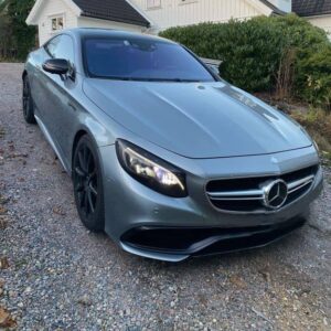 Mercedes-Benz S63 AMG COUPÉ 4MATIC